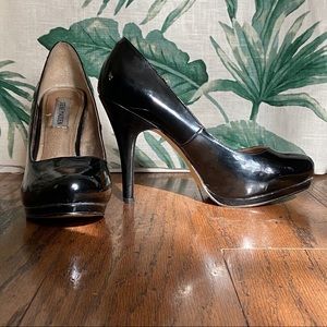 Steve Madden black heels